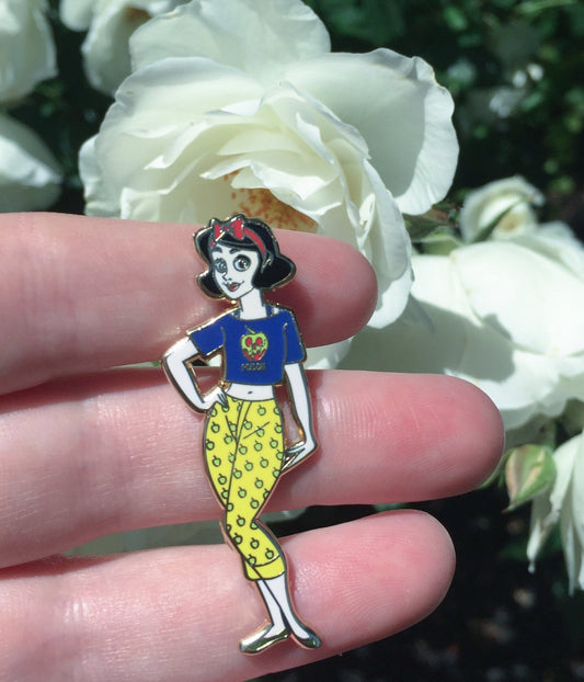 Disney, Comfy Princess Snow White Gold Plated Hard Enamel Pin, Fantasy Pin